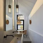 Oscar Beachfront - Adults Only