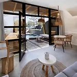 Oscar Beachfront - Adults Only Hotel Perivolos (Santorini)