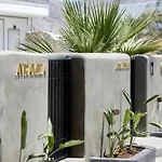 Oscar Beachfront - Adults Only