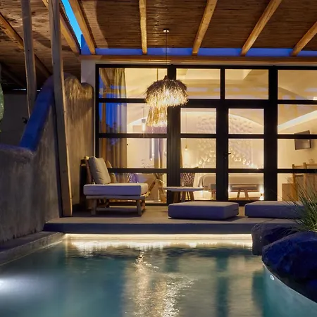 Oscar Beachfront - Adults Only Hotel Perivolos (Santorini)