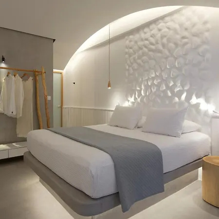 Oscar Beachfront - Adults Only