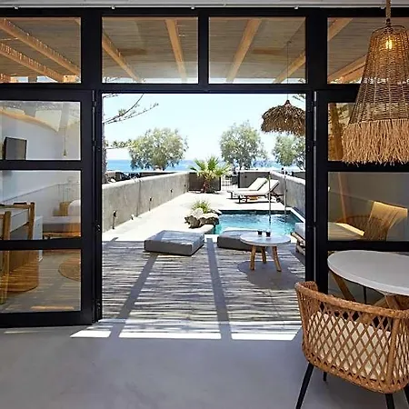 فندق Oscar Beachfront - Adults Only
