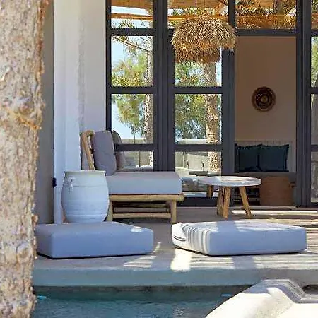 Oscar Beachfront - Adults Only 5* بيريفولّوس
