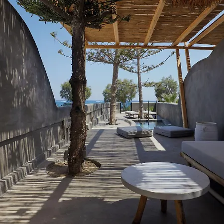 Oscar Beachfront - Adults Only