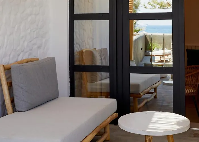 Oscar Beachfront - Adults Only 5*