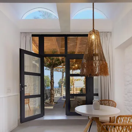 Oscar Beachfront - Adults Only Hotel *