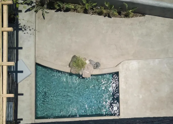 Oscar Beachfront - Adults Only Hotel 5*