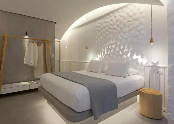 Oscar Beachfront - Adults Only