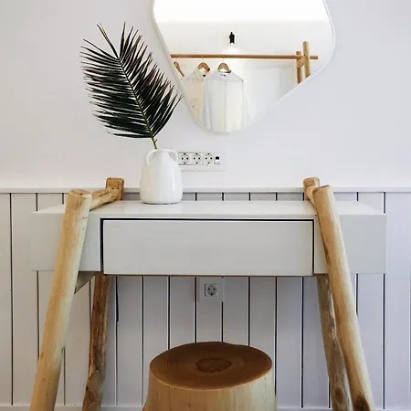 ホテル Oscar Beachfront - Adults Only ペリヴォラス