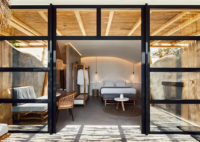 Oscar Beachfront - Adults Only 5*