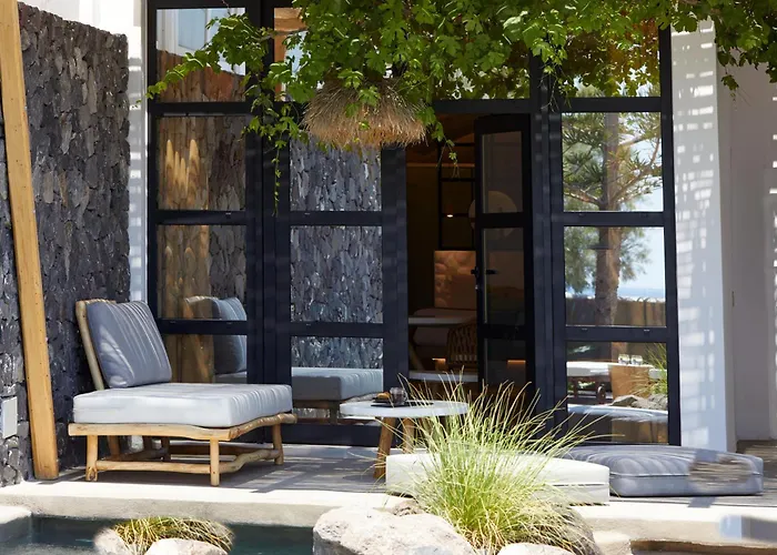 فندق Oscar Beachfront - Adults Only بيريفولّوس