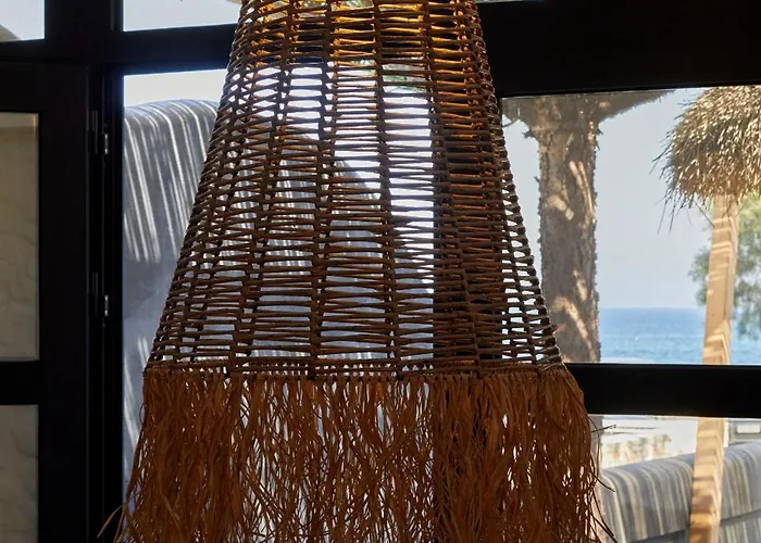 Oscar Beachfront - Adults Only بيريفولّوس