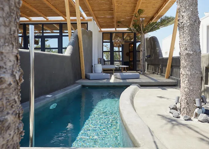 Oscar Beachfront - Adults Only بيريفولّوس